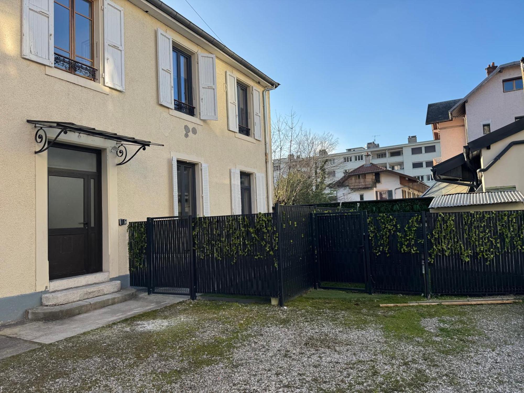 L'embellie Appartement *
